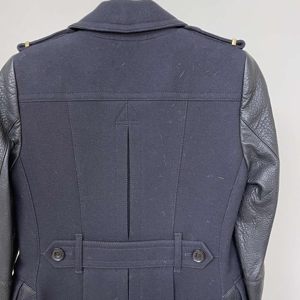 Burberry coat - Picture 12 of 12